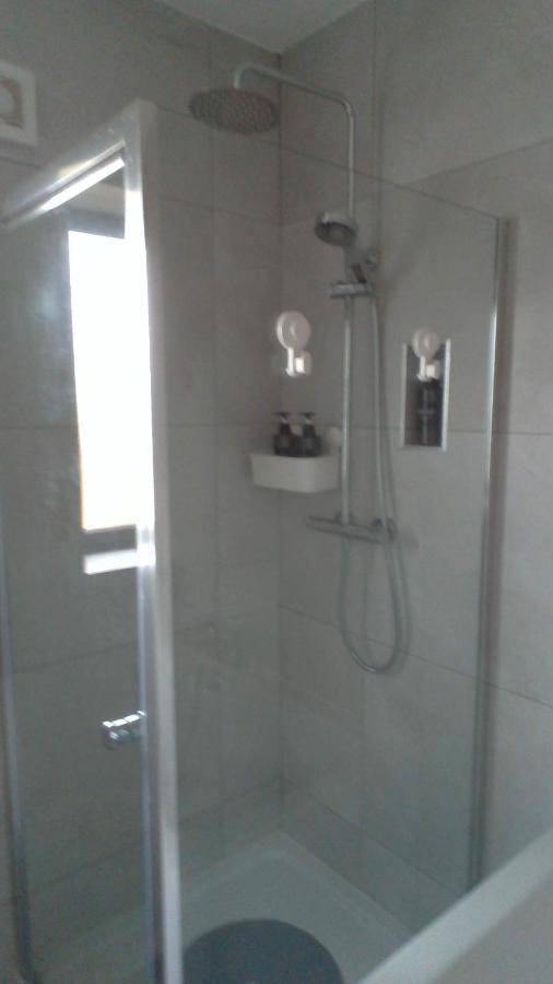 Room With A View Нюри Екстериор снимка