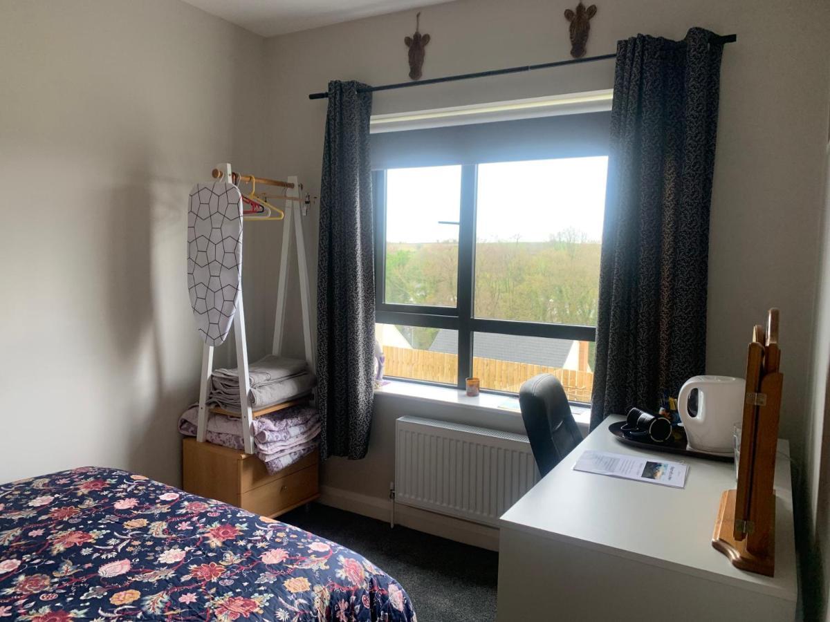 Room With A View Нюри Екстериор снимка
